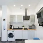 Apartmán 1stays - Chabaud Remeš